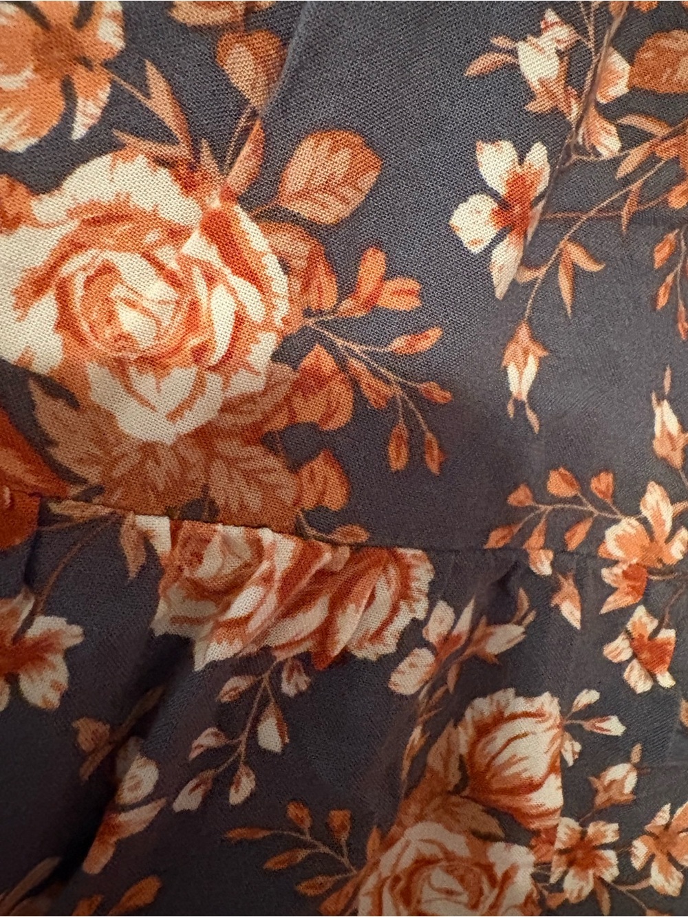 Dress - Picture 3 of 3